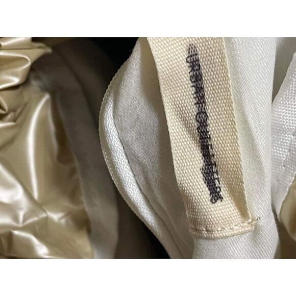 New Urban Outfitters UO Sport Shoulder Bag - Picture 6 of 12